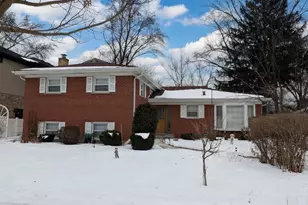 232 Kilpatrick Ave, Wilmette, IL 60091 - Photo 1