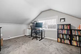 2714 Clarence Ave, Berwyn, IL 60402 - Photo 14