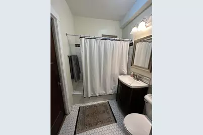 [Address not provided], Chicago, IL 60613 - Photo 6