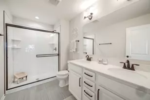 871 Finley Dr, Aurora, IL 60504 - Photo 12