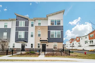 871 Finley Drive #871, Aurora, IL 60504 - Photo 1