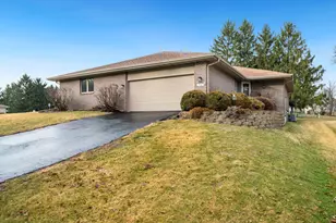 1344 S Trainer Rd, Rockford, IL 61108 - Photo 2