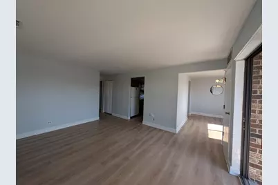 9024 Lincoln Court #306, Orland Park, IL 60462 - Photo 2