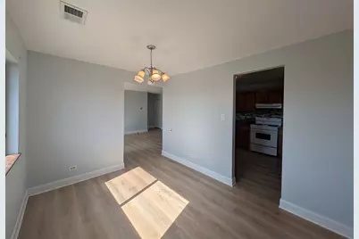 9024 Lincoln Court #306, Orland Park, IL 60462 - Photo 4