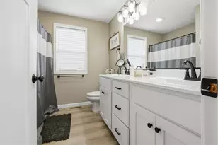 7 Boulder Dr, Carlock, IL 61725 - Photo 18