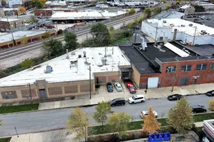 859 N Spaulding Ave, Chicago, IL 60651 - Photo 2