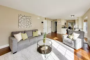 606 Thackeray Ln, Fox River Grove, IL 60021 - Photo 14