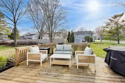 606 Thackeray Lane, Fox River Grove, IL 60021 - Photo 28