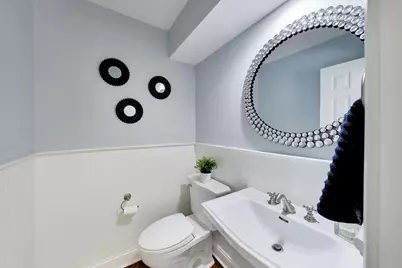 606 Thackeray Lane, Fox River Grove, IL 60021 - Photo 16