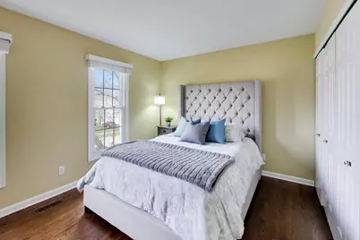 606 Thackeray Lane, Fox River Grove, IL 60021 - Photo 22