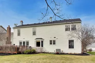 606 Thackeray Ln, Fox River Grove, IL 60021 - Photo 30