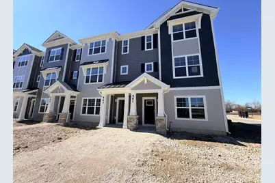 563 Yosemite Way #563, Mundelein, IL 60060 - Photo 2