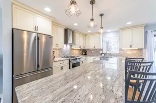 16612 Meadow Ct, Tinley Park, IL 60477 - Photo 6