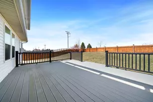 6928 Tupelo Rd, Loves Park, IL 61111 - Photo 30