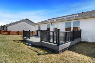 6928 Tupelo Rd, Loves Park, IL 61111 - Photo 32