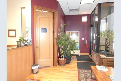 8130 N Milwaukee Avenue, Niles, IL 60714 - Photo 14