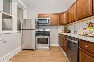 3542 N Halsted St, Chicago, IL 60657 - Photo 8