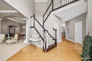 4204 Falkner Dr, Naperville, IL 60564 - Photo 4