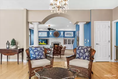 4204 Falkner Drive, Naperville, IL 60564 - Photo 14