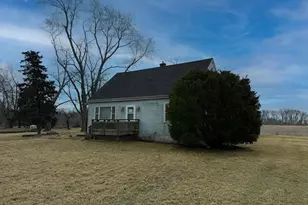 5690 W State Route 17, Kankakee, IL 60901 - Photo 2