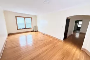 6436 N Hamilton Ave, Chicago, IL 60645 - Photo 8