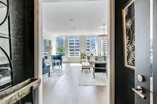 [Address not provided], Chicago, IL 60611 - Photo 16