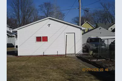 1412 13th Street, Moline, IL 61265 - Photo 4