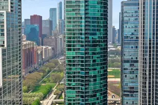 1201 S Prairie Ave, Chicago, IL 60605 - Photo 1