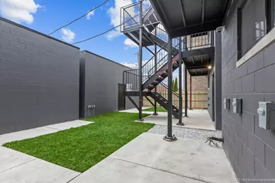 4932 S Champlain Avenue, Chicago, IL 60615 - Photo 22