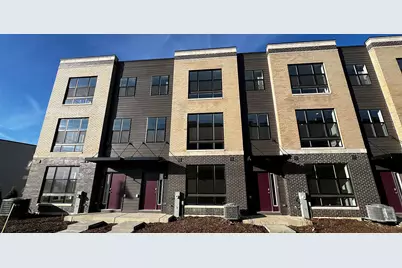 383 Summit Circle, Lombard, IL 60148 - Photo 1