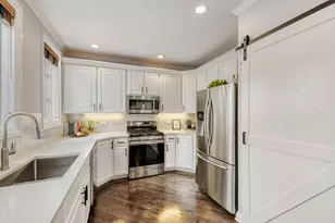 3117 N Orchard St, Chicago, IL 60657 - Photo 10