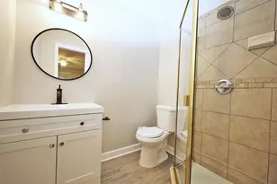 661 Sycamore Dr, Elk Grove Village, IL 60007 - Photo 14