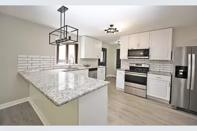 [Address not provided], Elk Grove Village, IL 60007 - Photo 10