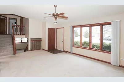 380 Johelia Trail, Antioch, IL 60002 - Photo 4