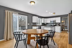 874 Croswell Cir, Rockton, IL 61072 - Photo 12