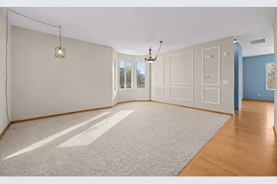 821 Glen Cove Lane, Pingree Grove, IL 60140 - Photo 4