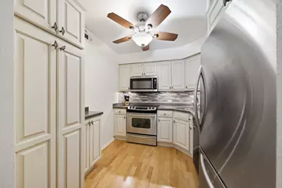 520 Biesterfield Road #122b, Elk Grove Village, IL 60007 - Photo 8