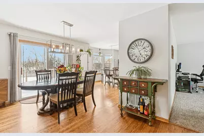 18224 W Old Pine Court, Gurnee, IL 60031 - Photo 10