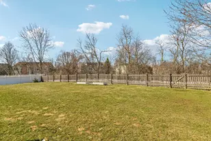 18224 W Old Pine Ct, Gurnee, IL 60031 - Photo 44