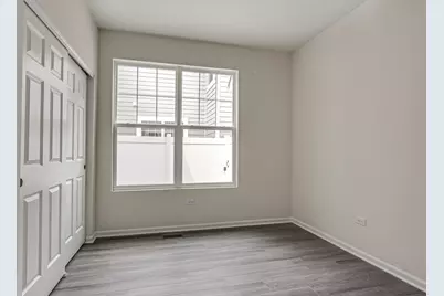 264 Hoffman Drive, Buffalo Grove, IL 60089 - Photo 16