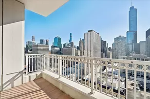55 E Erie St, Chicago, IL 60611 - Photo 18