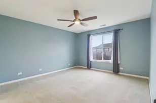 622 W Kristina Ln, Round Lake, IL 60073 - Photo 22