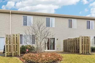 622 W Kristina Ln, Round Lake, IL 60073 - Photo 30
