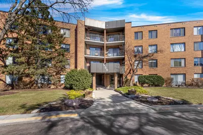 950 E Wilmette Road #330, Palatine, IL 60074 - Photo 1
