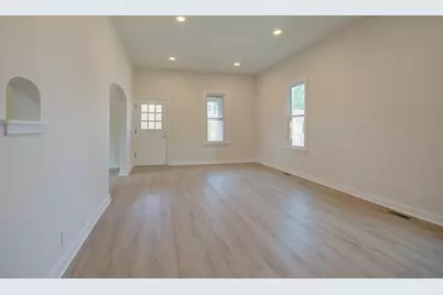 [Address not provided], Lockport, IL 60441 - Photo 4