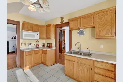 218 Lincoln Way, Dixon, IL 61021 - Photo 10