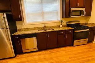 7408 N Hoyne Ave, Chicago, IL 60645 - Photo 8