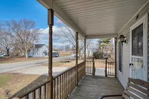 110 E Main St, Cabery, IL 60919 - Photo 4