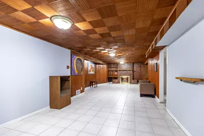 9400 S Calumet Avenue, Chicago, IL 60619 - Photo 22