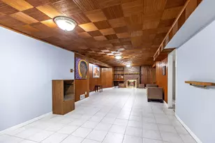 9400 S Calumet Ave, Chicago, IL 60619 - Photo 22